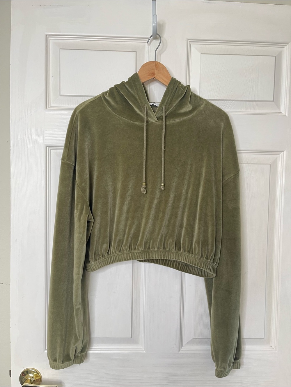 Double Zero Olive Velvet Cropped Hoodie